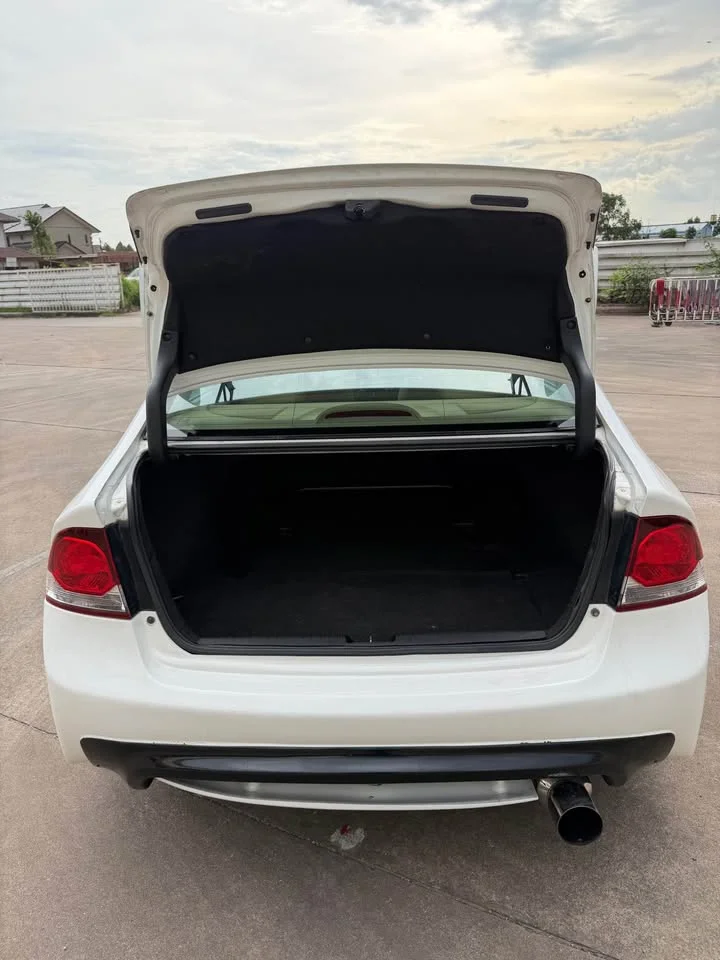 2009 Honda Civic VIII 3