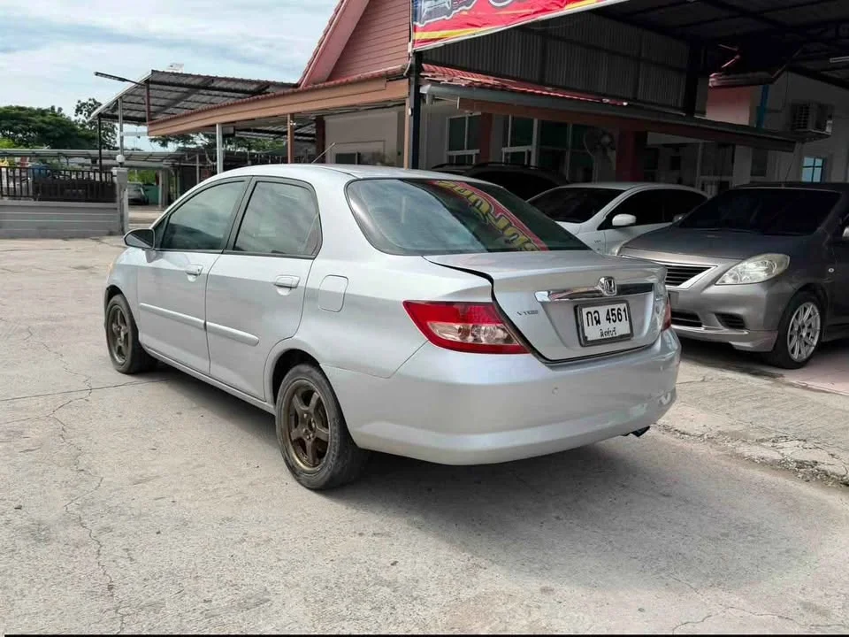 2004 Honda City IV 3