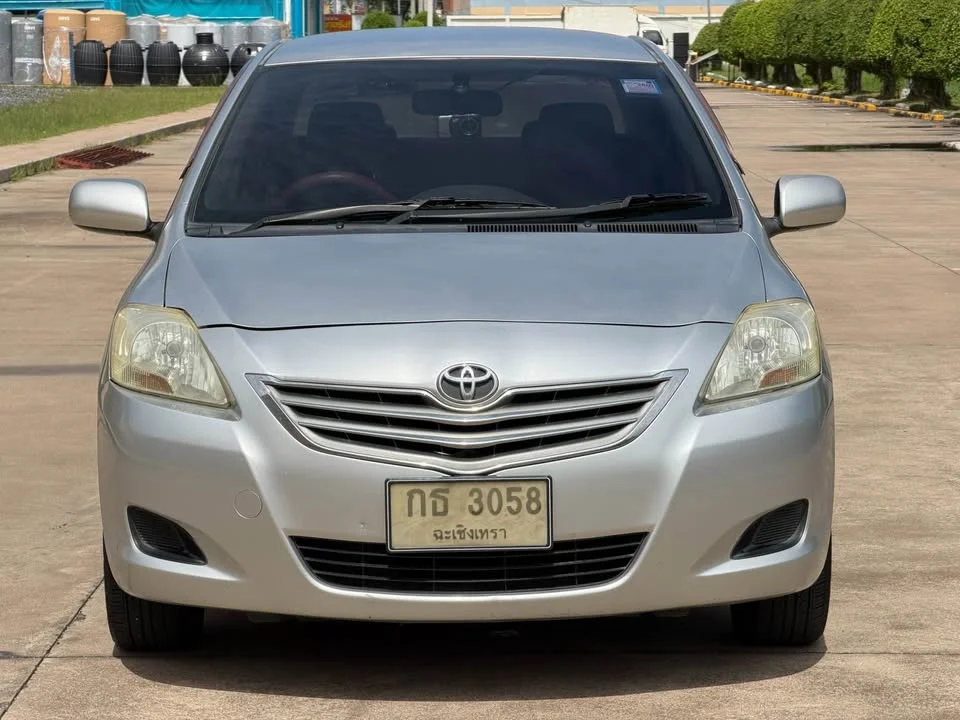 2010 Toyota Vios II 3
