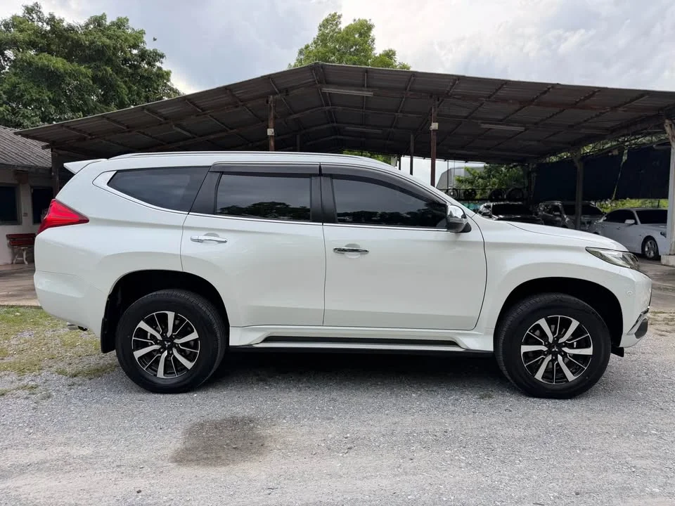2018 Mitsubishi Pajero Sport III 2