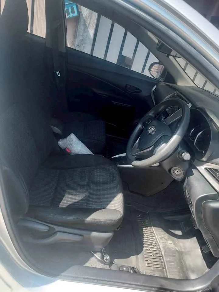 2019 Toyota Yaris ATIV III 2