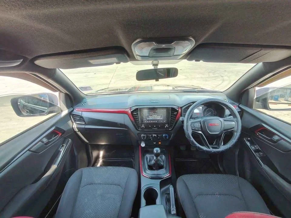 2024 Isuzu D-Max III (RG) 3
