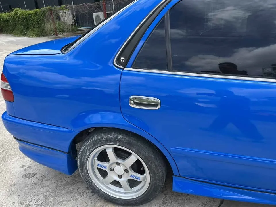 Toyota Corolla Altis VIII (E110) 2