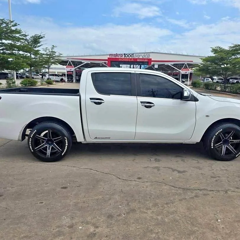 2012 Mazda BT-Series II 3