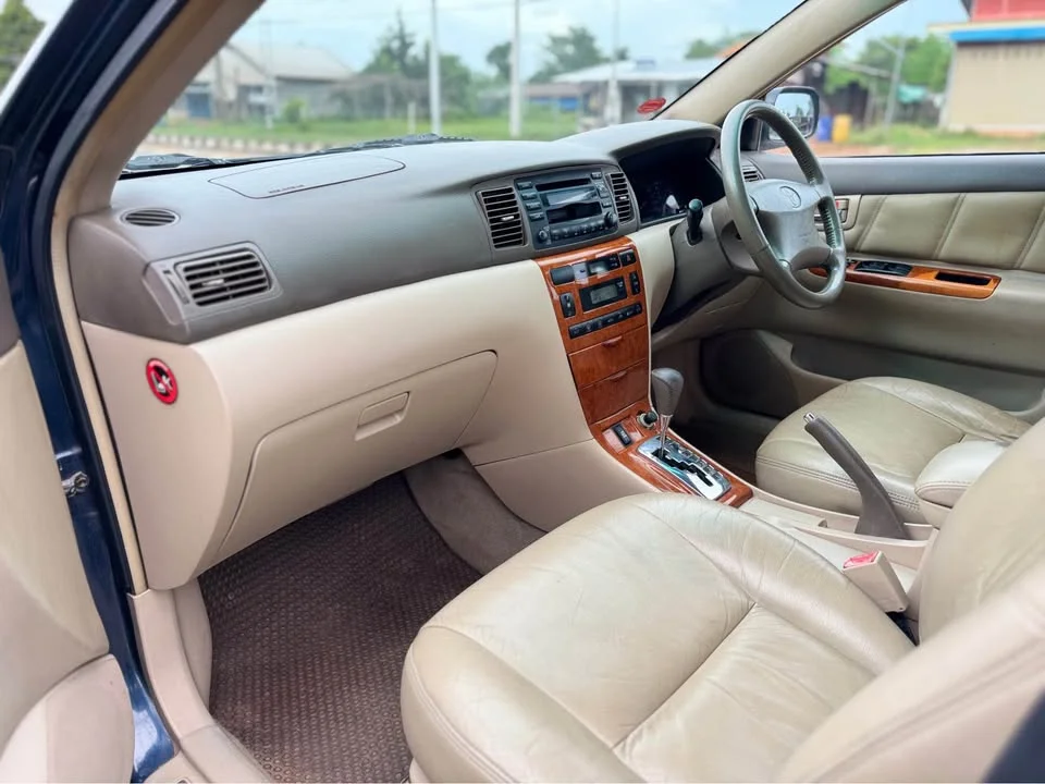 2002 Toyota Corolla Altis IX (E120) 2