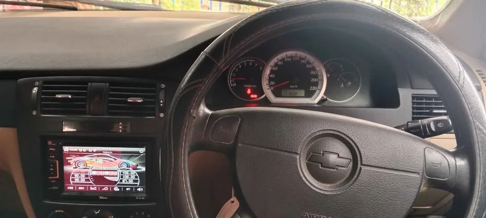 2004 Chevrolet Optra 3