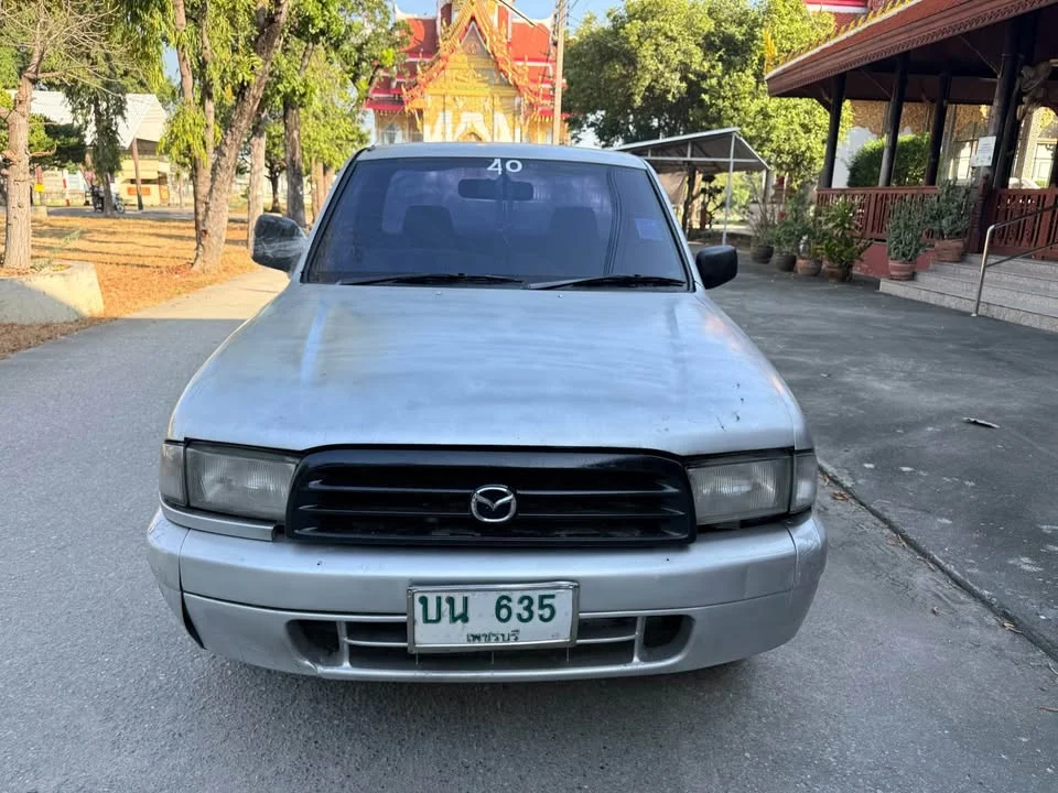 2005 Mazda 2500 Fighter V 2
