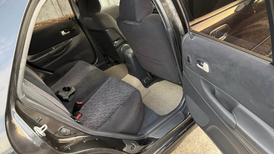 2004 Mazda 323 VIII 2
