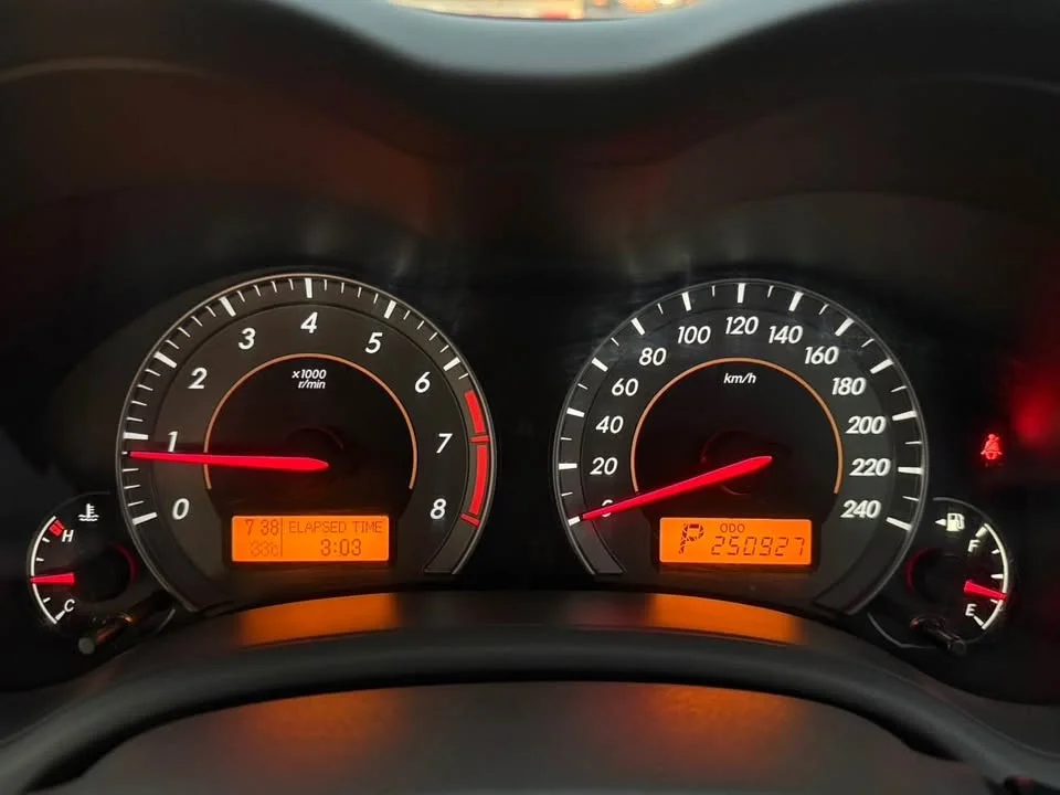2009 Toyota Corolla Altis X (E140) 3
