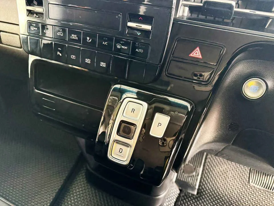 2021 Hyundai Staria US4 2