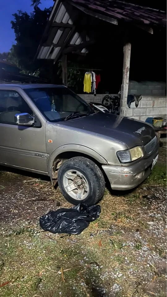 2000 Isuzu Faster Dragon Eyes III 2