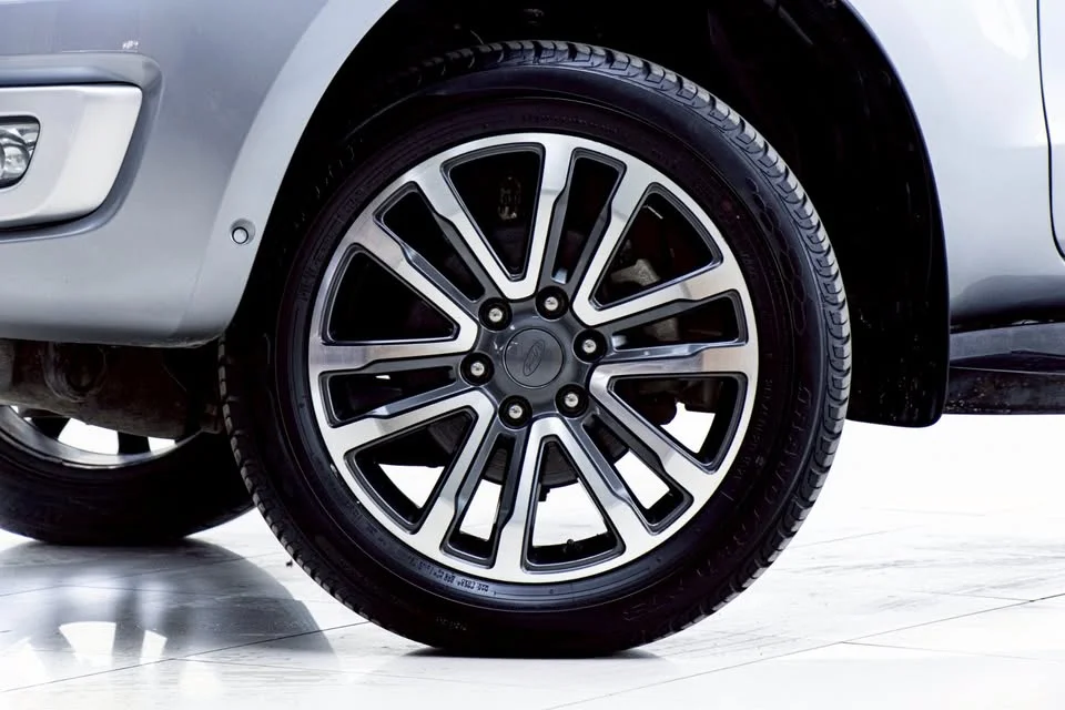 2019 Ford Everest II 3