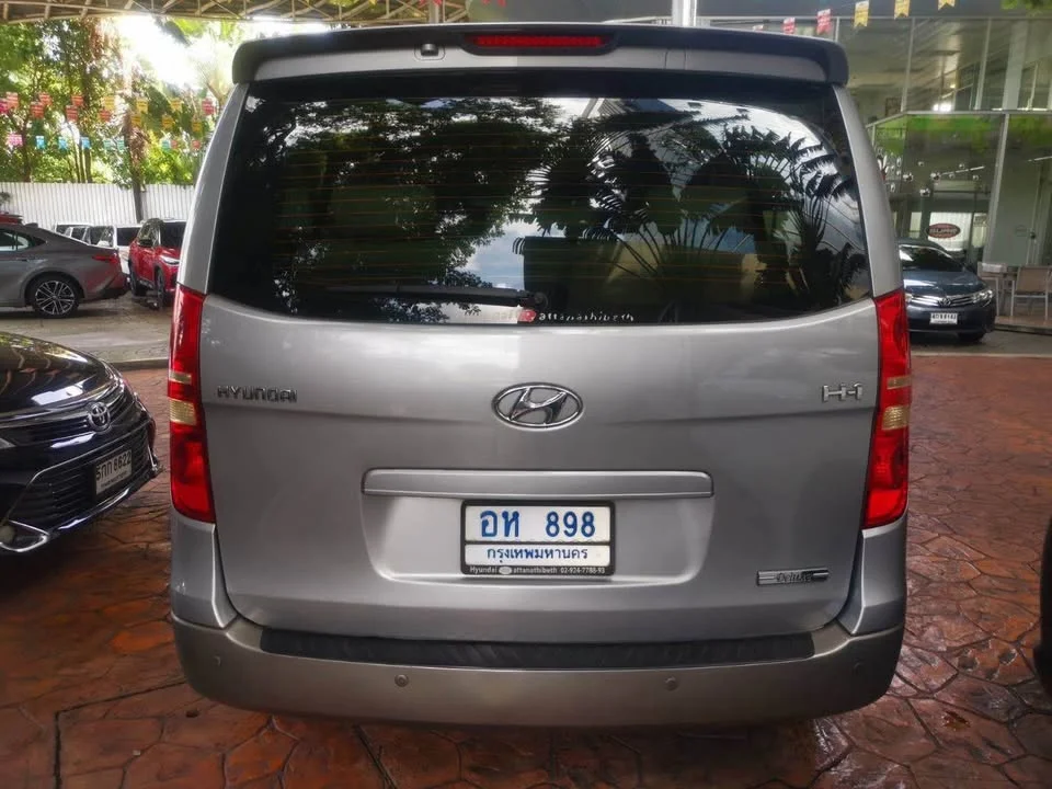 2011 Hyundai H-1 II 2