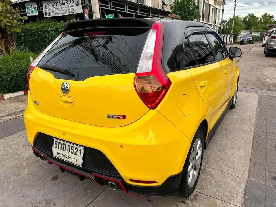 2016 MG 3 II 3