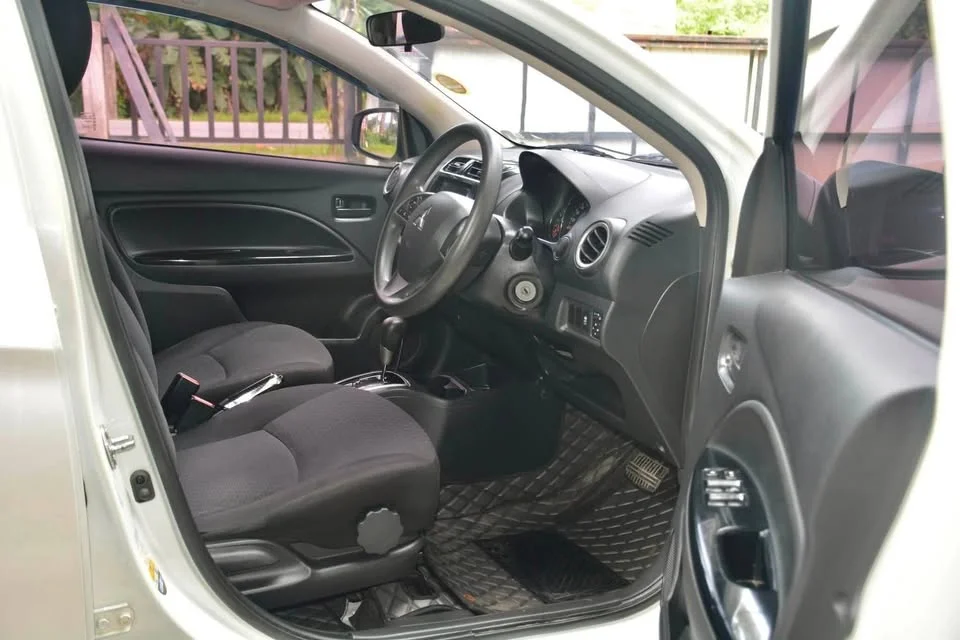 2019 Mitsubishi Mirage VI 3