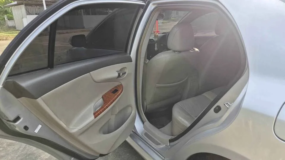 2008 Toyota Corolla Altis X (E140) 3