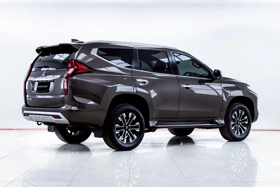 2020 Mitsubishi Pajero Sport III 2