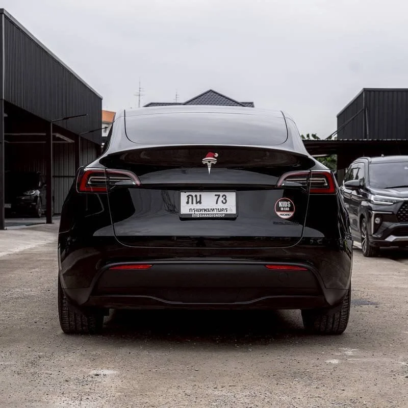 2024 Tesla Model Y 3