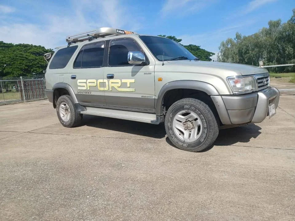 2002 Toyota Sport Rider I 3