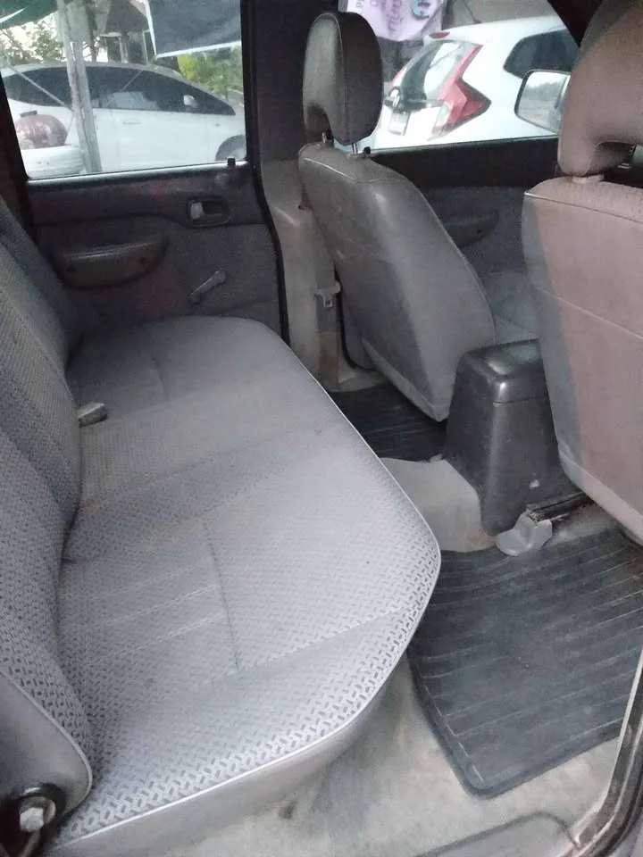 2003 Mazda 2500 Fighter V 3