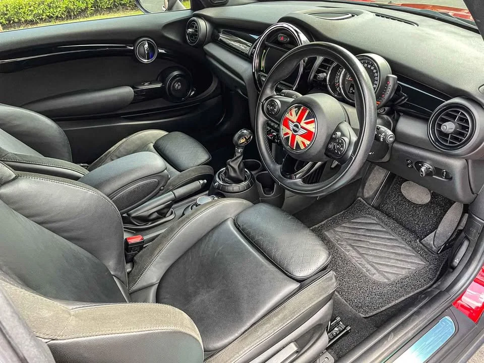 2015 Mini Hatch  III 3