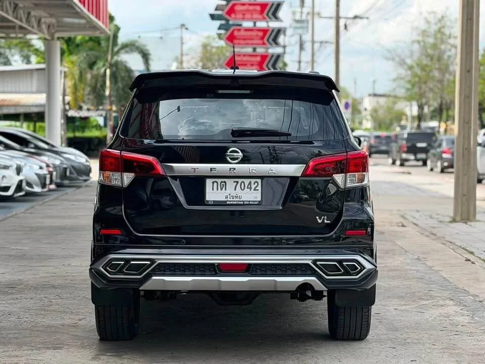2018 Nissan Terra 2
