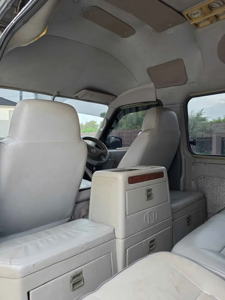 2004 Nissan Urvan V (E25) 3