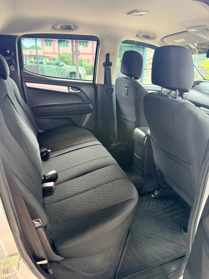 2017 Isuzu D-Max II (RT) 3