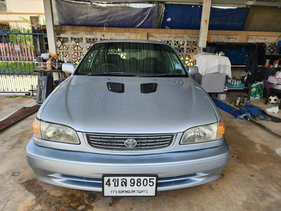 2000 Toyota Corolla Altis VIII (E110) 3
