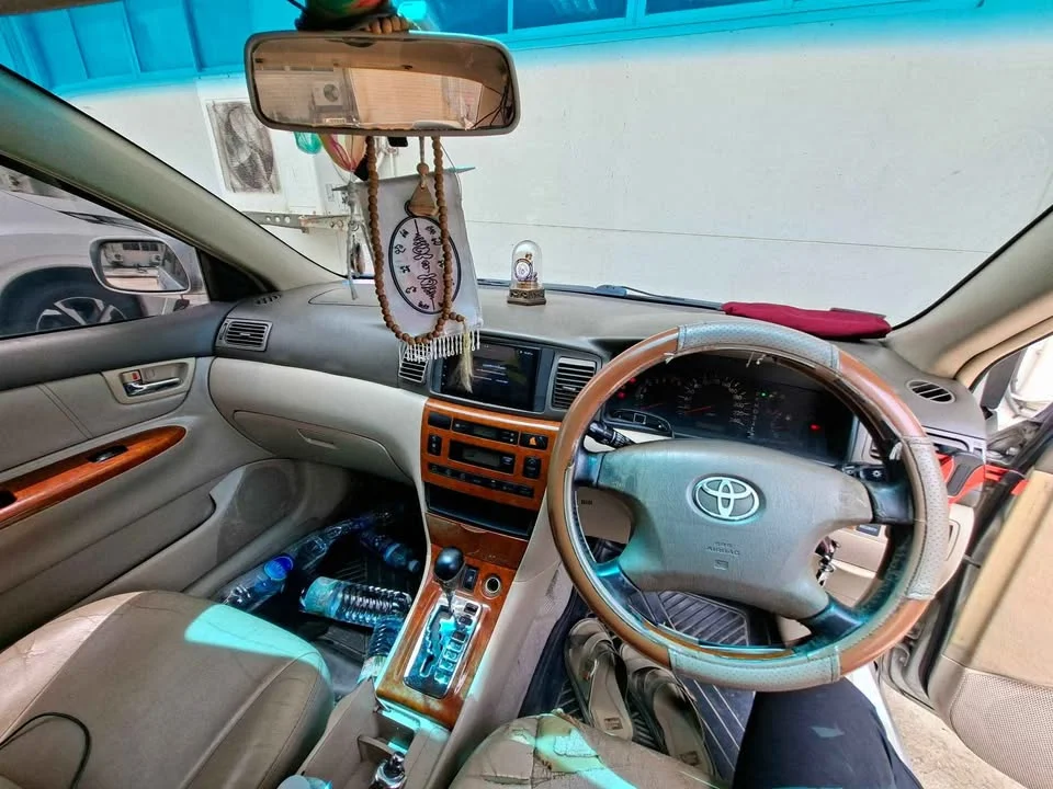 2001 Toyota Corolla Altis IX (E120) 2