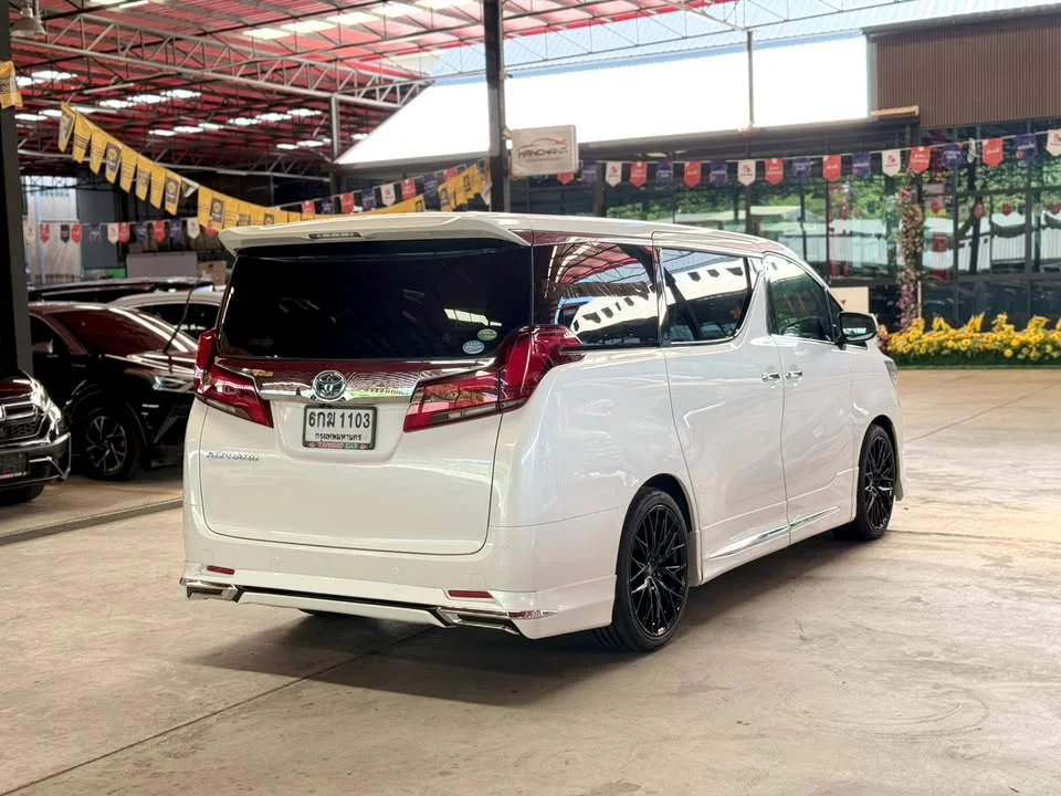2017 Toyota Alphard, Vellfire III (AH30) 3