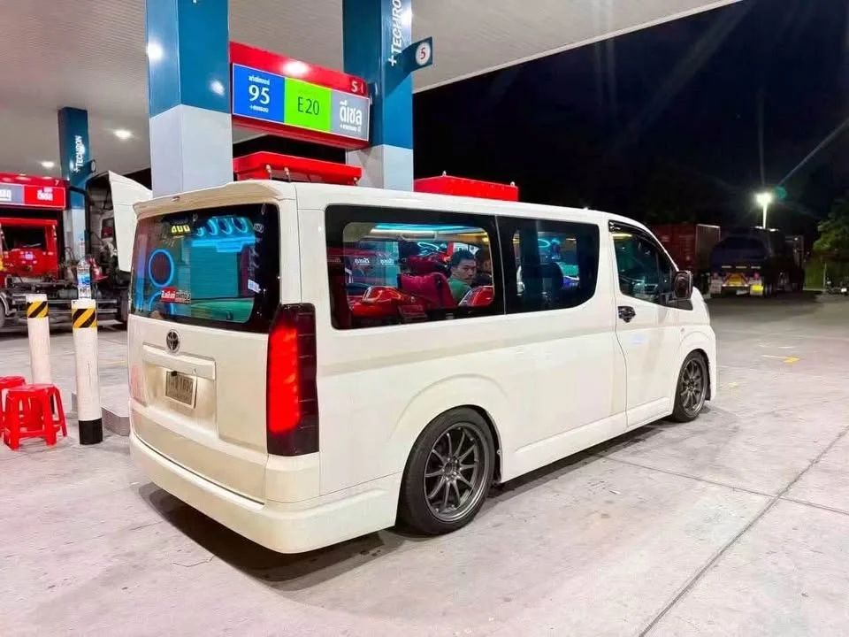 2019 Toyota HiAce VI (H300) 2