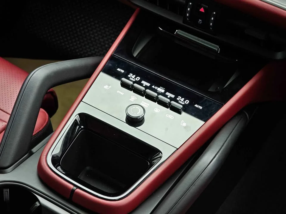 2024 Porsche Cayenne III 2