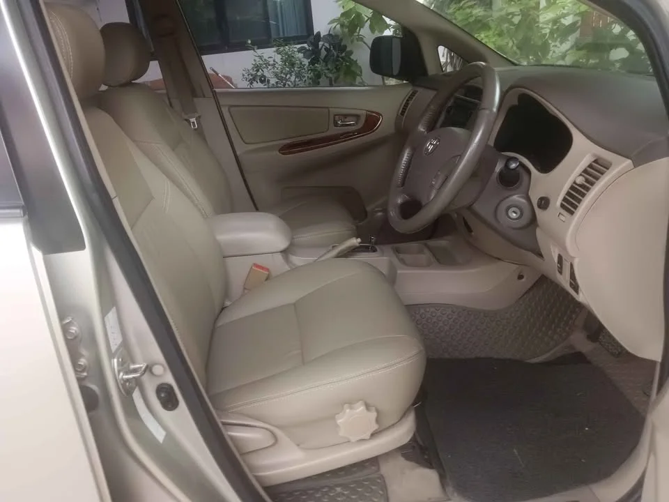 2006 Toyota Innova I 2