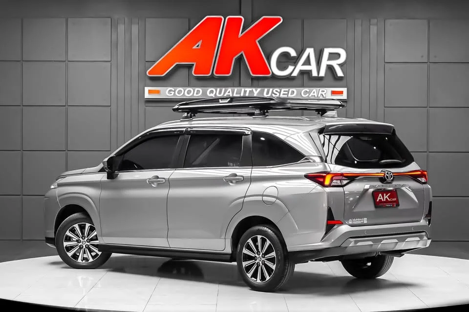 2023 Toyota Veloz III 3