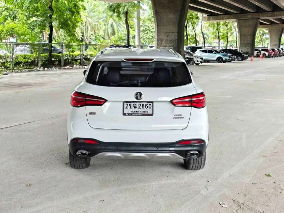 2019 MG HS 3