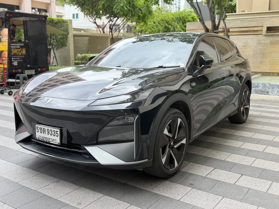 2024 Deepal S07 3