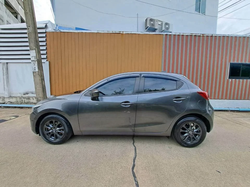 2019 Mazda 2 III 3
