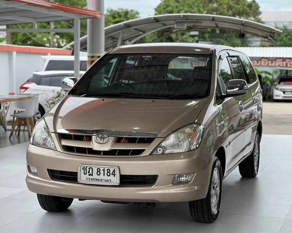 2007 Toyota Innova I 2