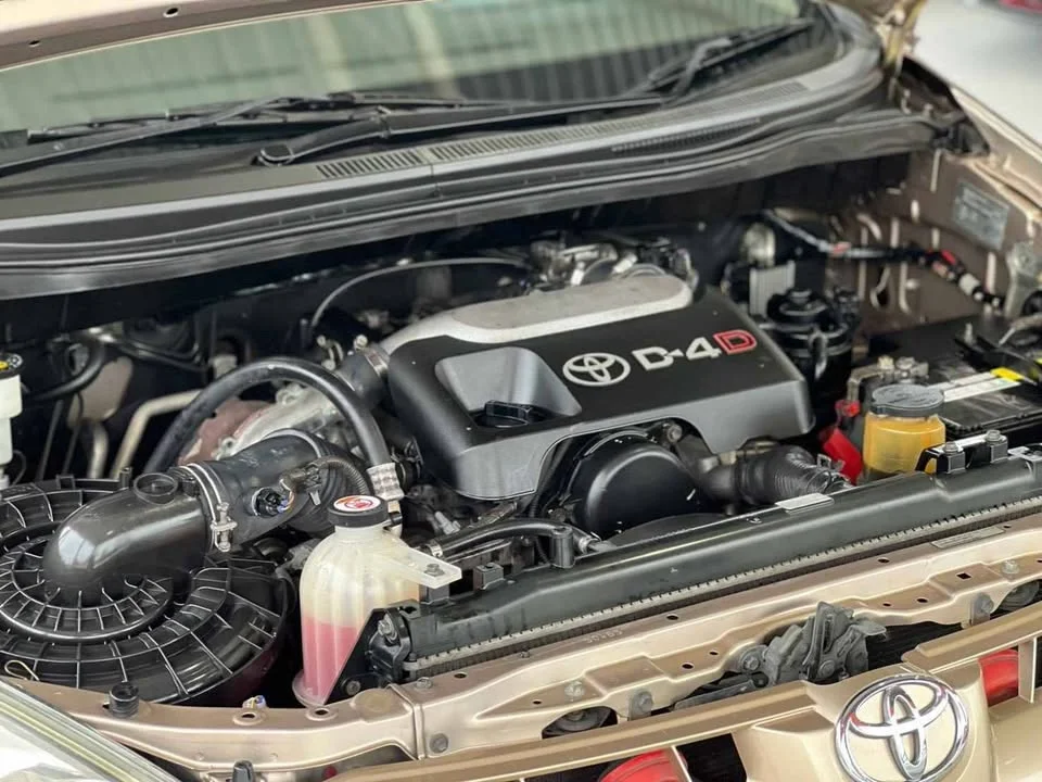 2007 Toyota Innova I 3