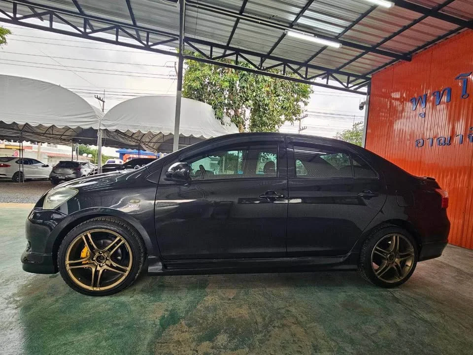 2011 Toyota Vios II 2