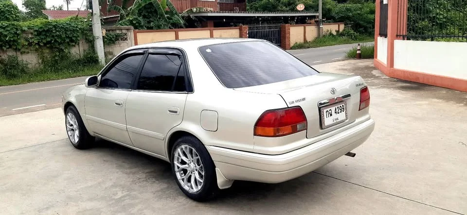 1997 Toyota Corolla Altis VIII (E110) 2