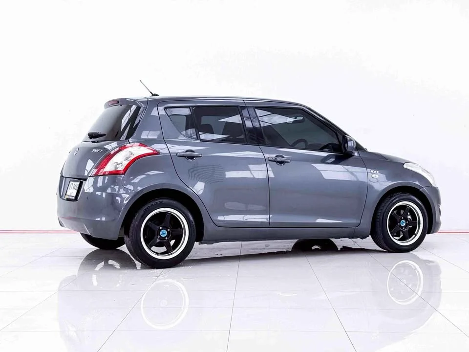2012 Suzuki Swift II 2