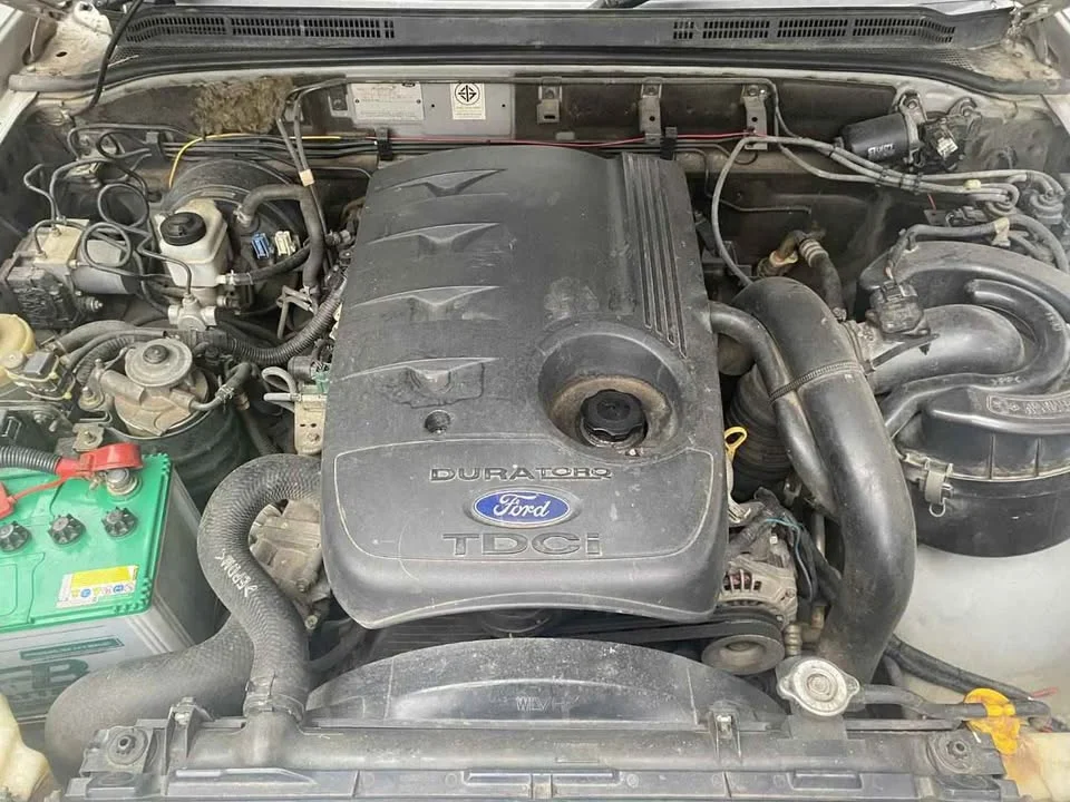 2009 Ford Everest I 3