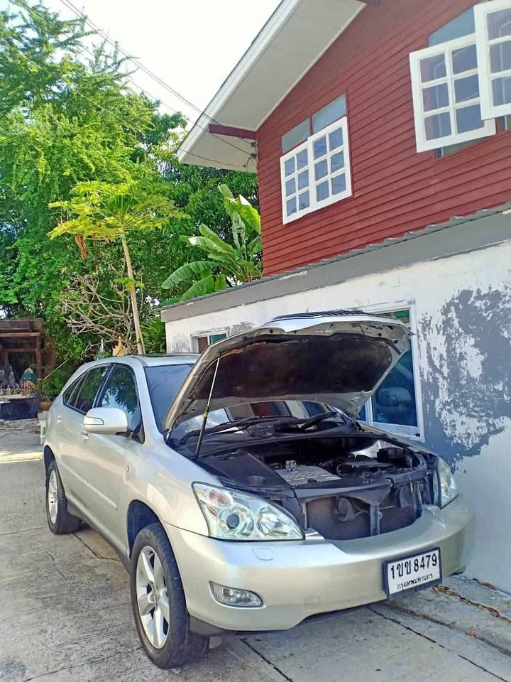 2004 Lexus RX II 3
