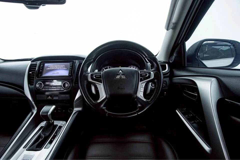 2019 Mitsubishi Pajero Sport III 2