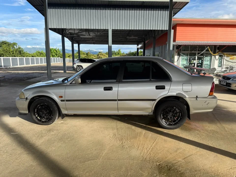 1998 Honda City III 3
