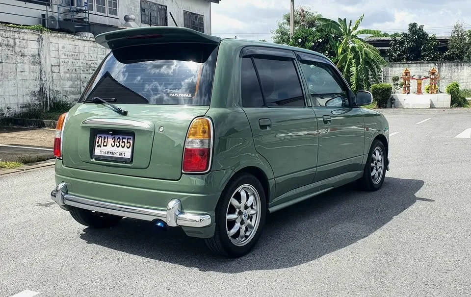 2008 Daihatsu Mira Gino L700 3