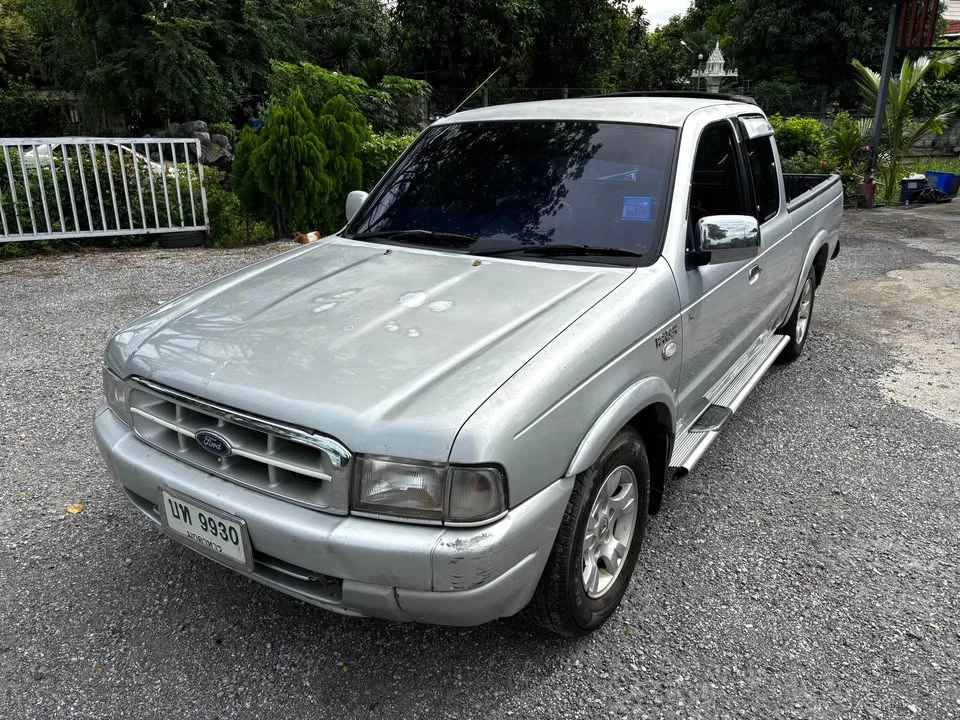 2000 Mazda 2500 Fighter V 3
