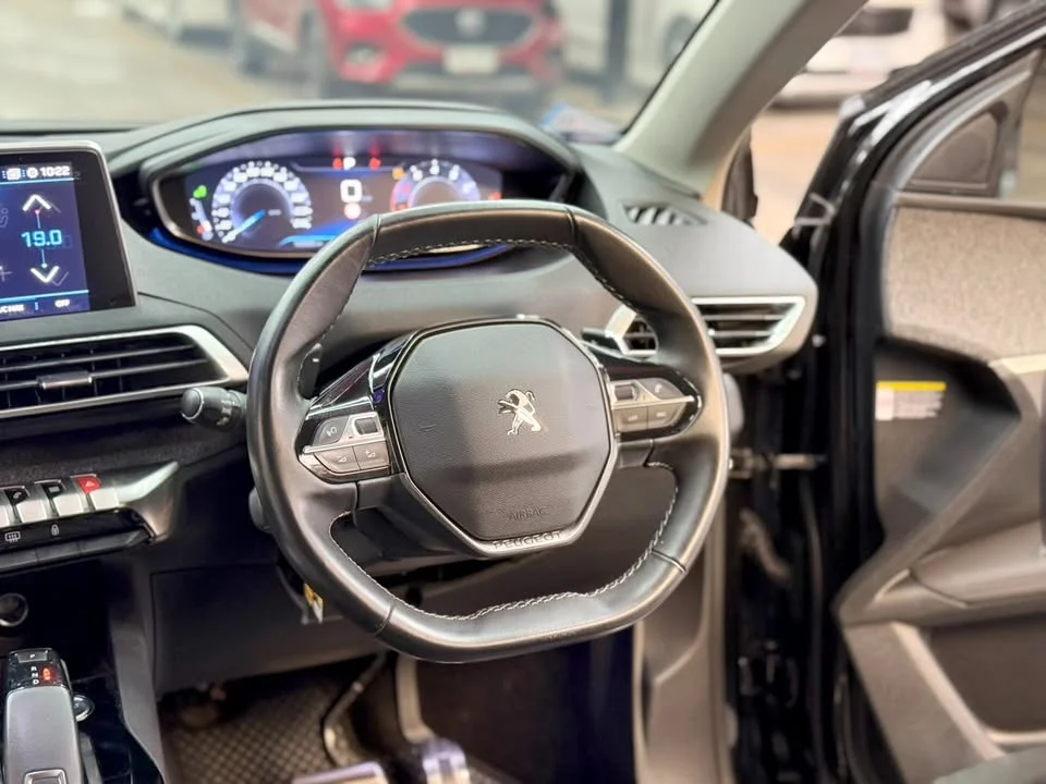 2020 Peugeot 5008 II 3